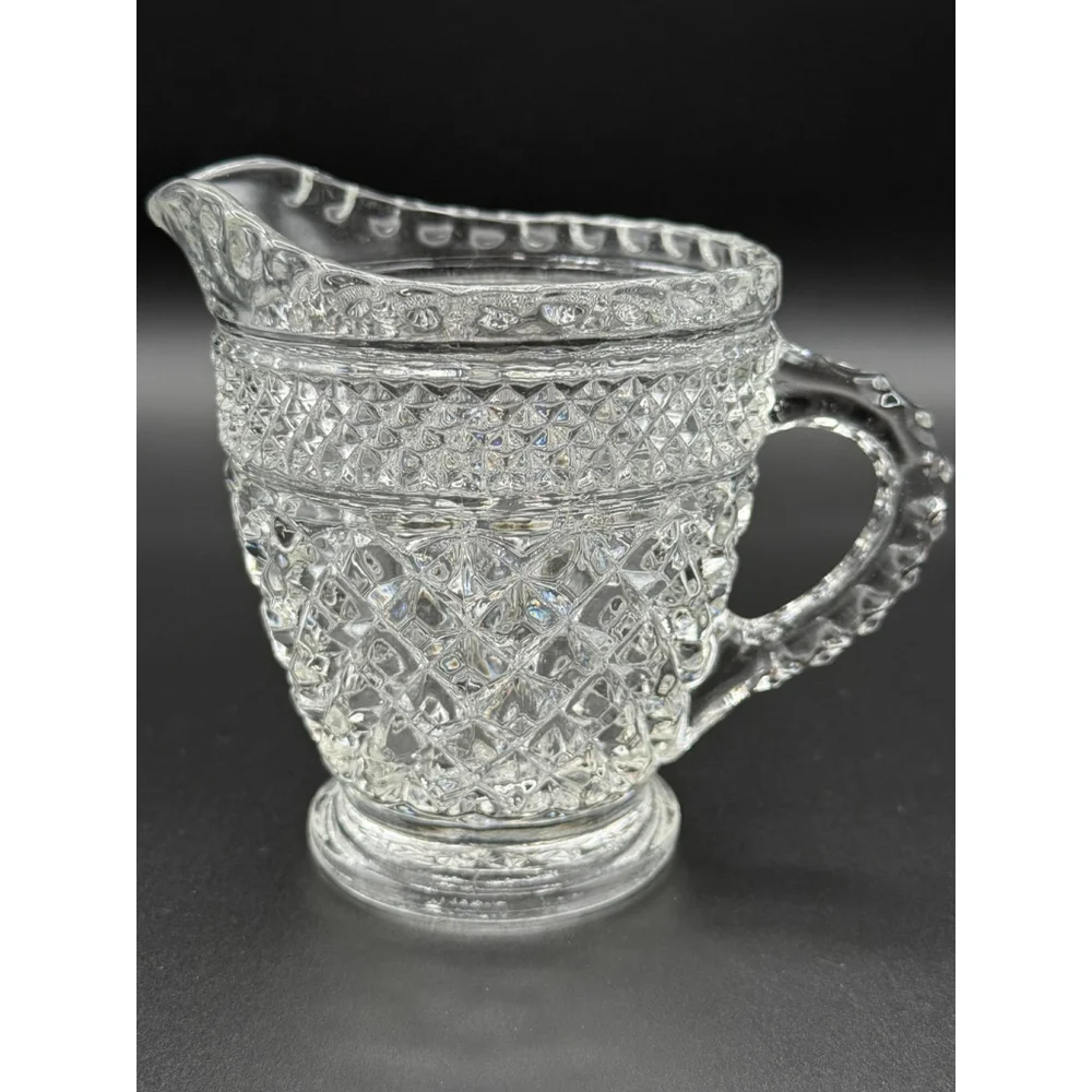 Unbranded type creamer